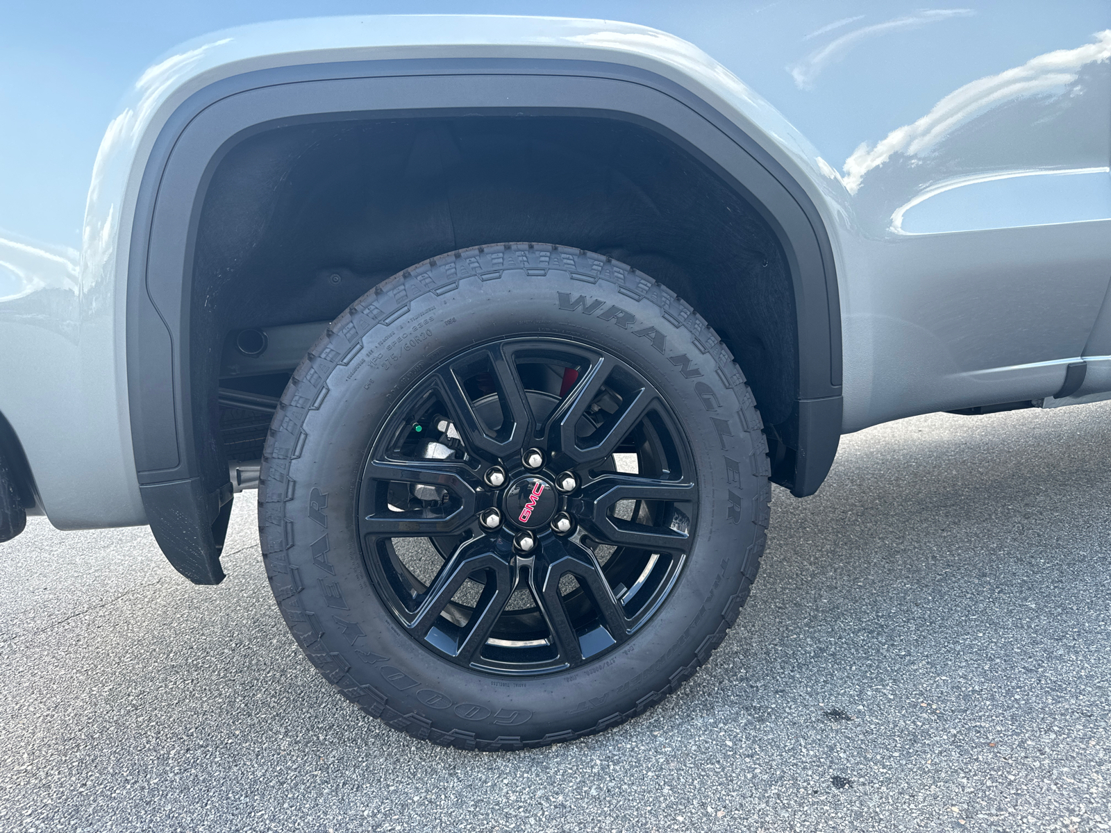 2024 GMC Sierra 1500 Elevation 17