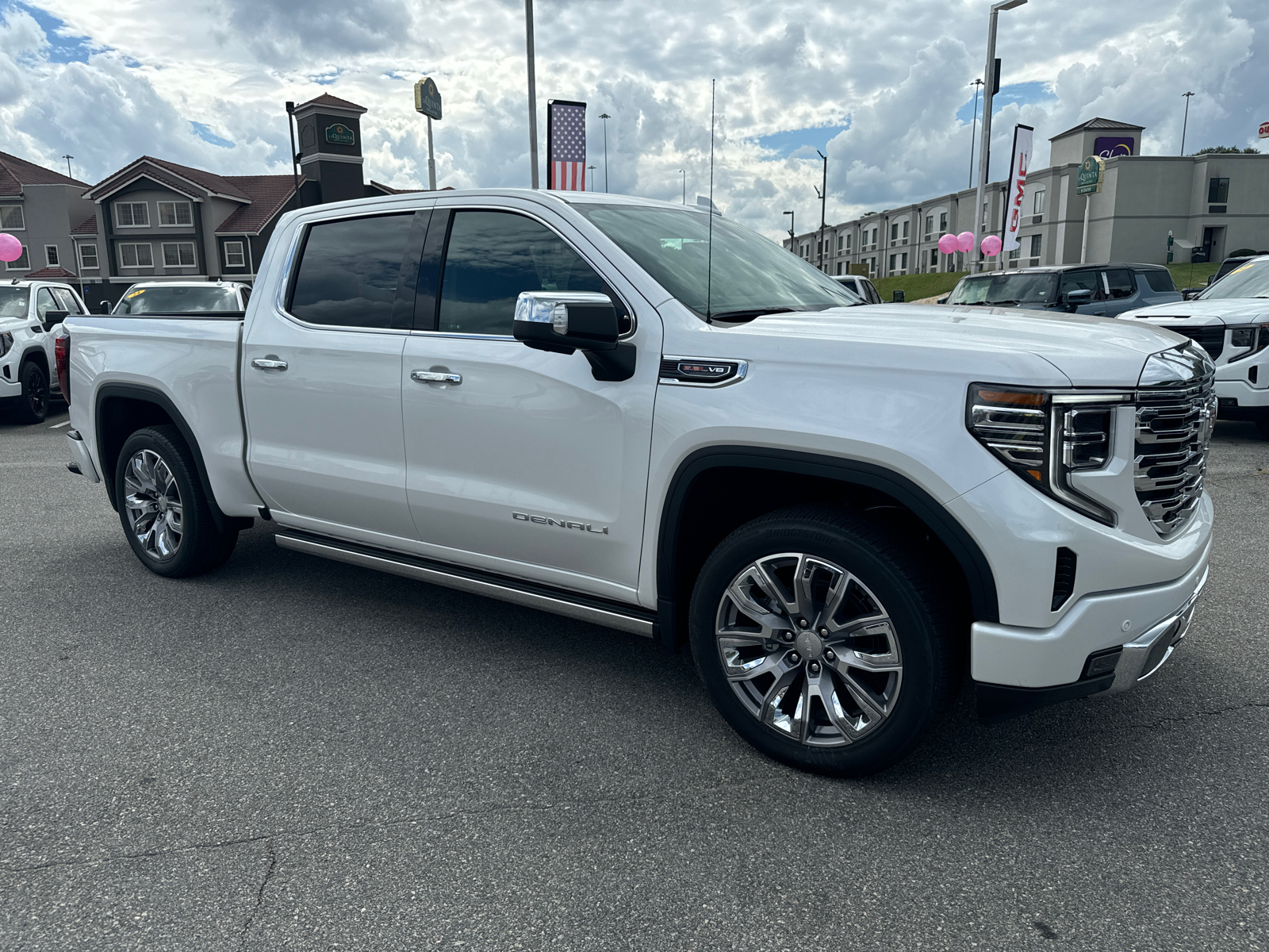 2024 GMC Sierra 1500 Denali 3