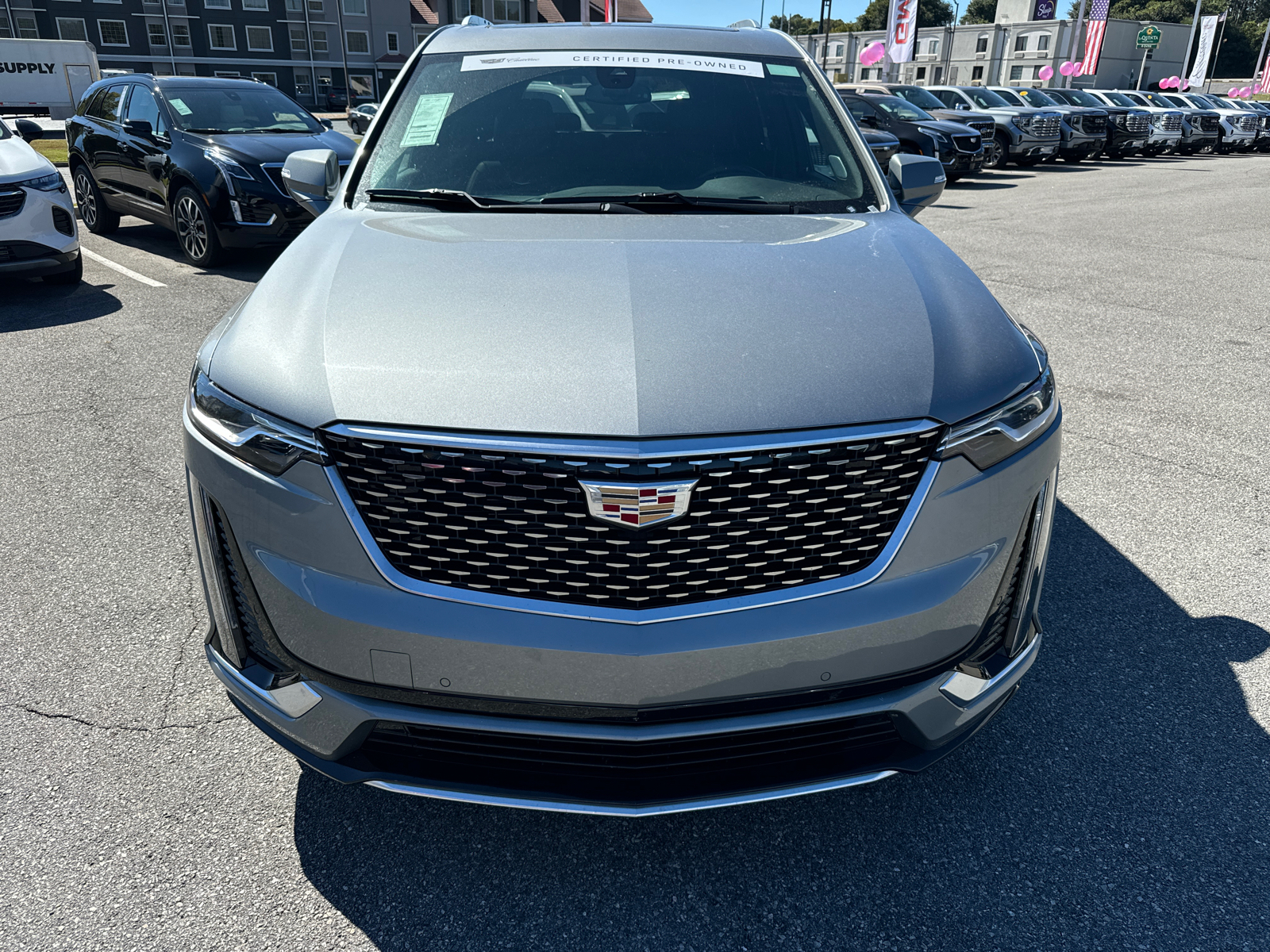 2024 Cadillac XT6 Premium Luxury 2