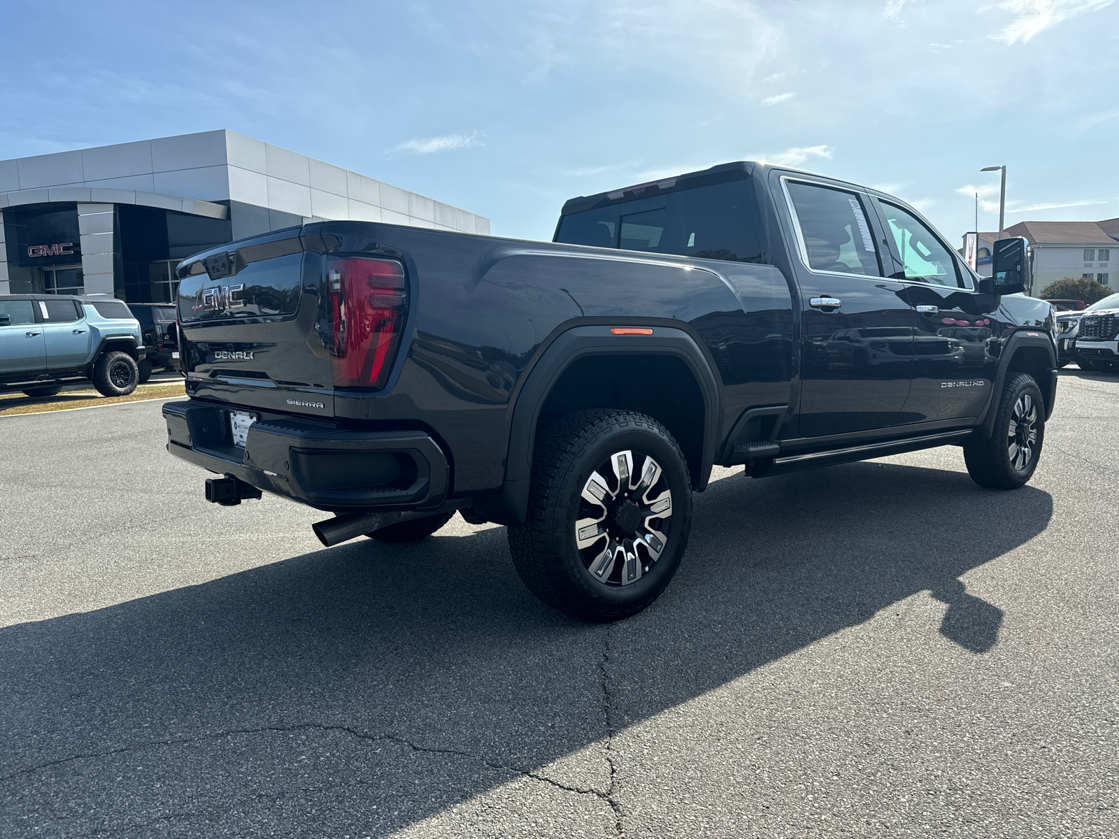 2025 GMC Sierra 3500HD Denali 5