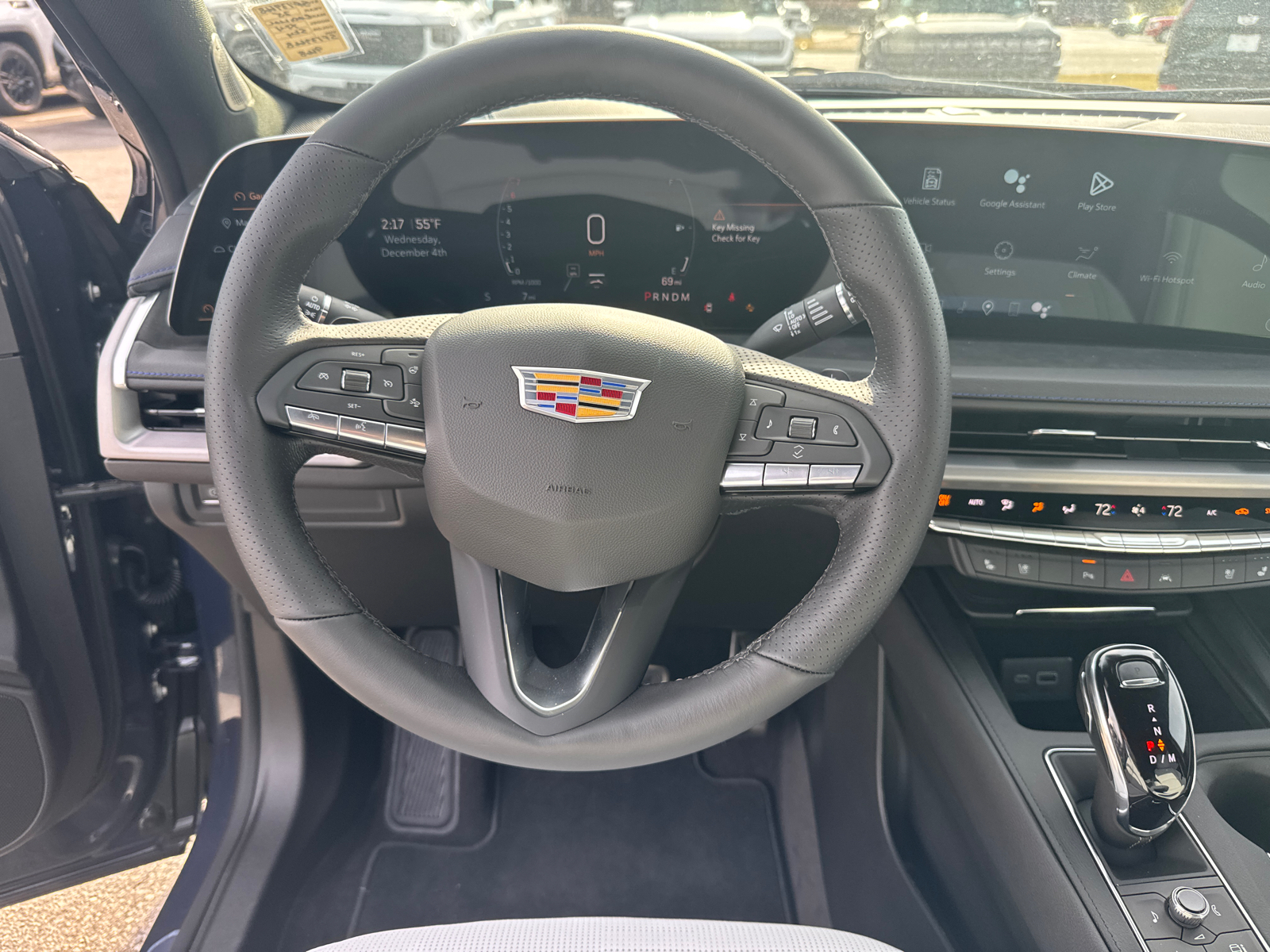 2025 Cadillac XT4 Sport 25