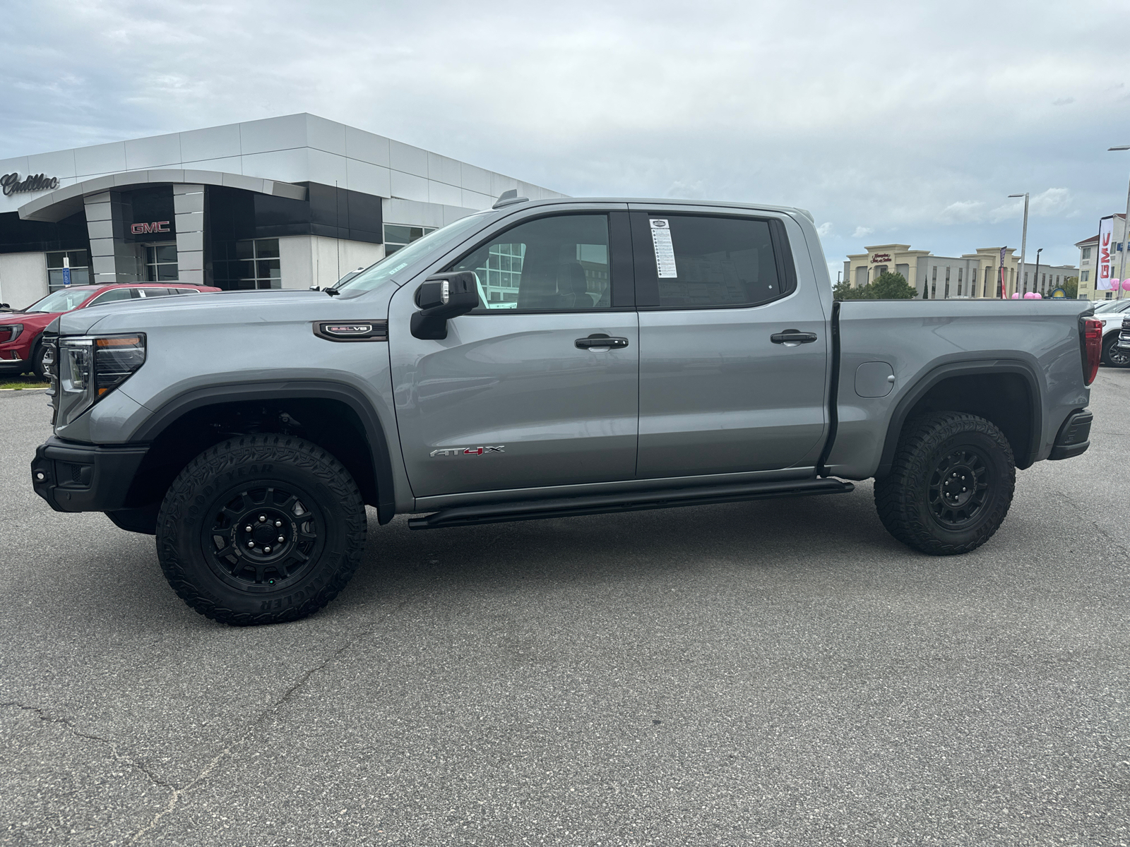 2025 GMC Sierra 1500 AT4X 1