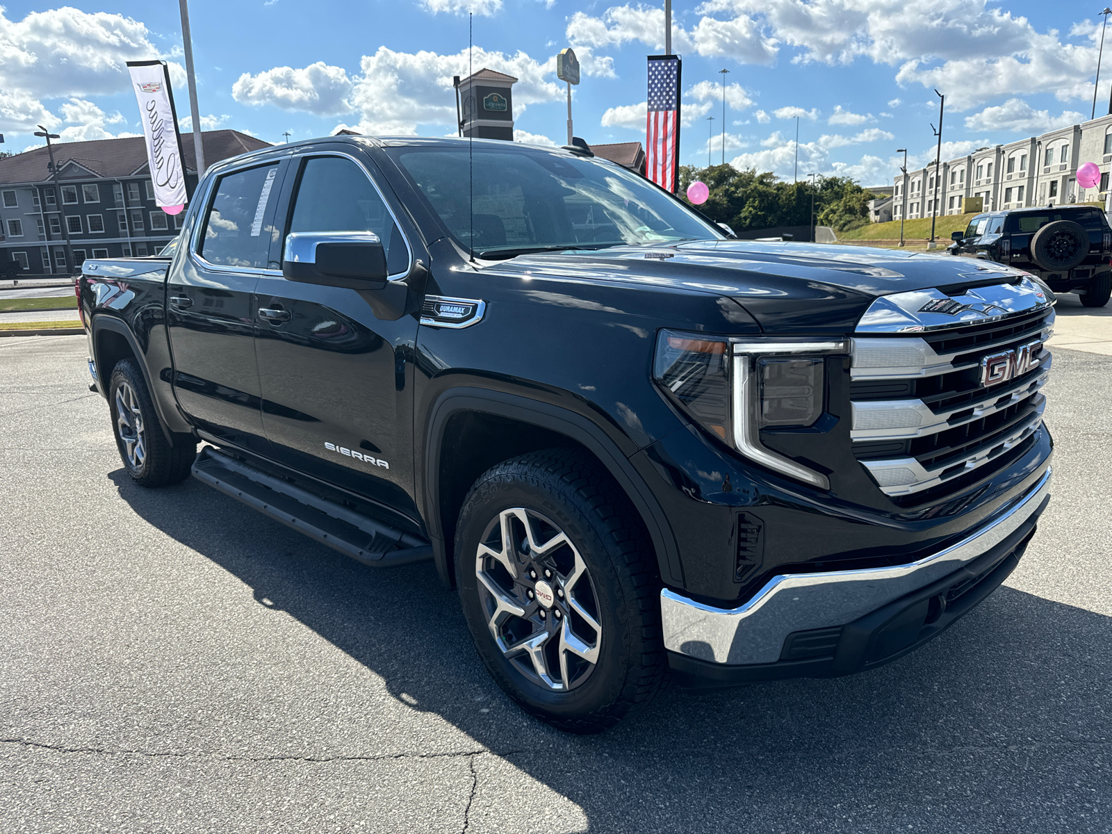 2025 GMC Sierra 1500 SLE 3