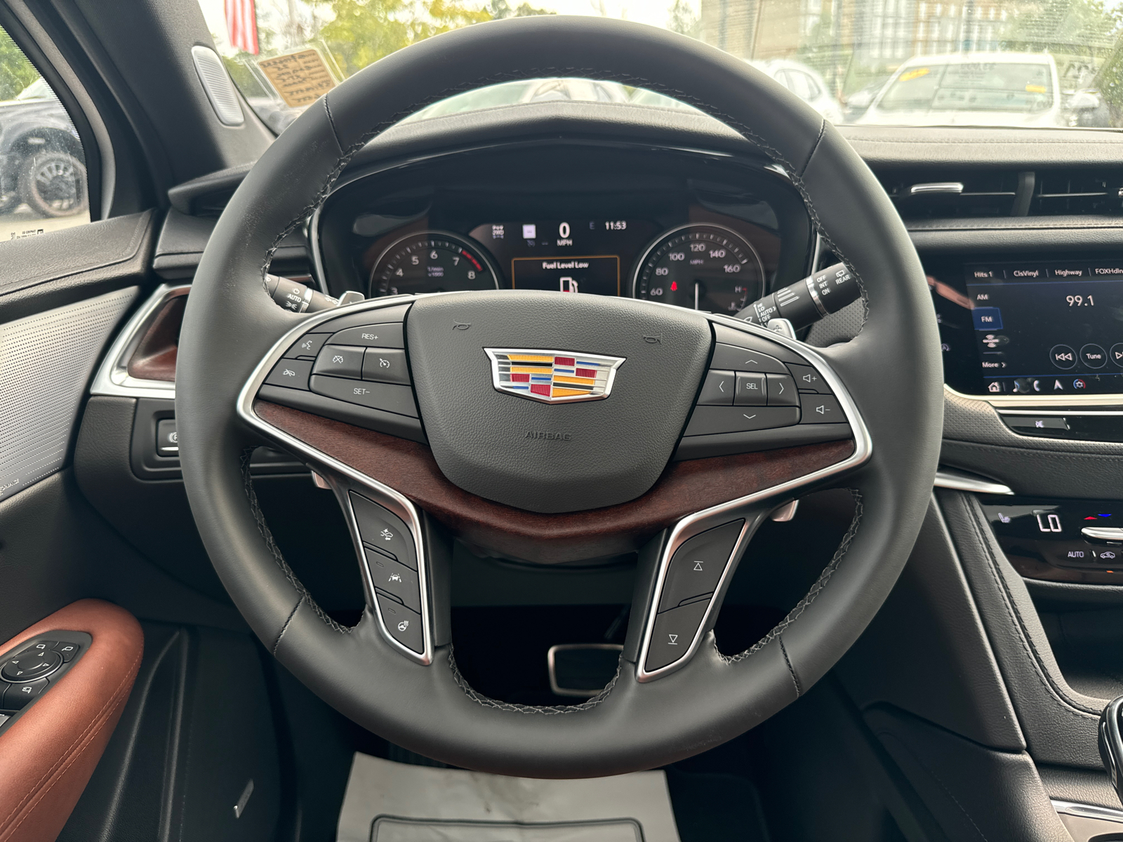 2025 Cadillac XT5 Sport 24