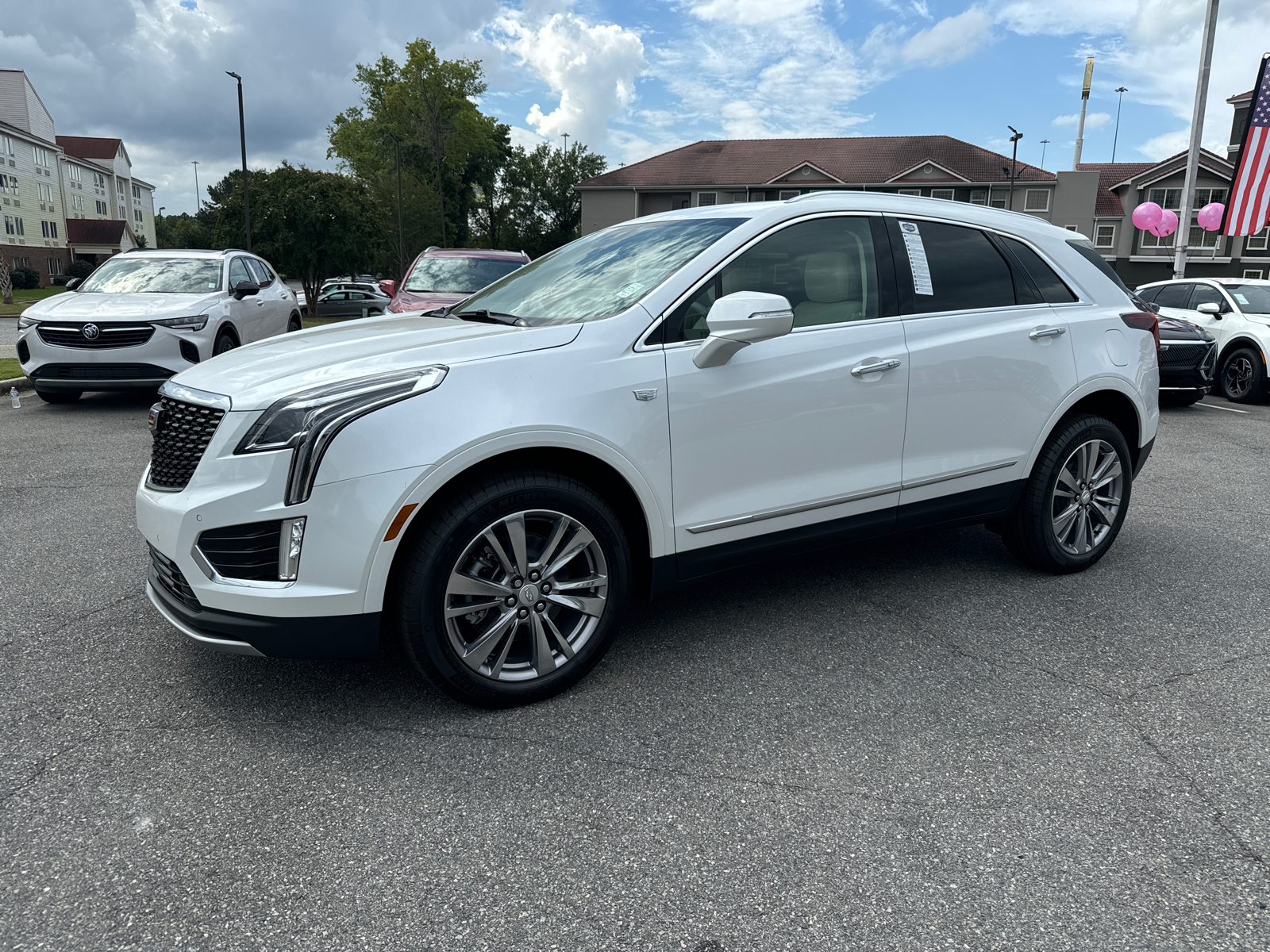 2025 Cadillac XT5 Premium Luxury 1