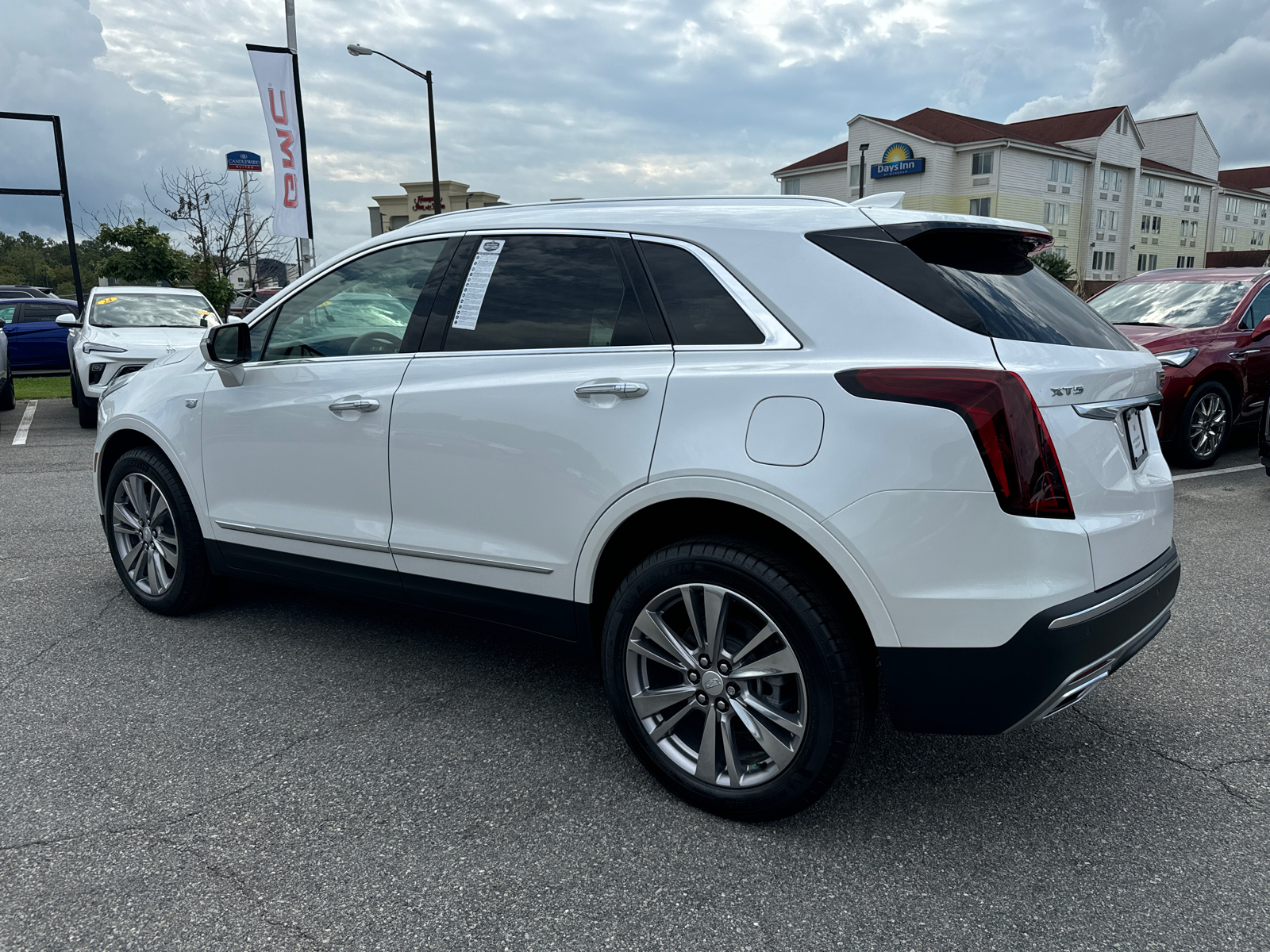 2025 Cadillac XT5 Premium Luxury 7