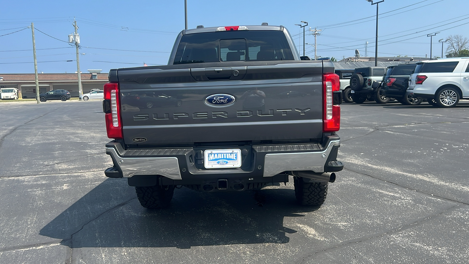 2023 Ford Super Duty F-350 SRW LARIAT 4