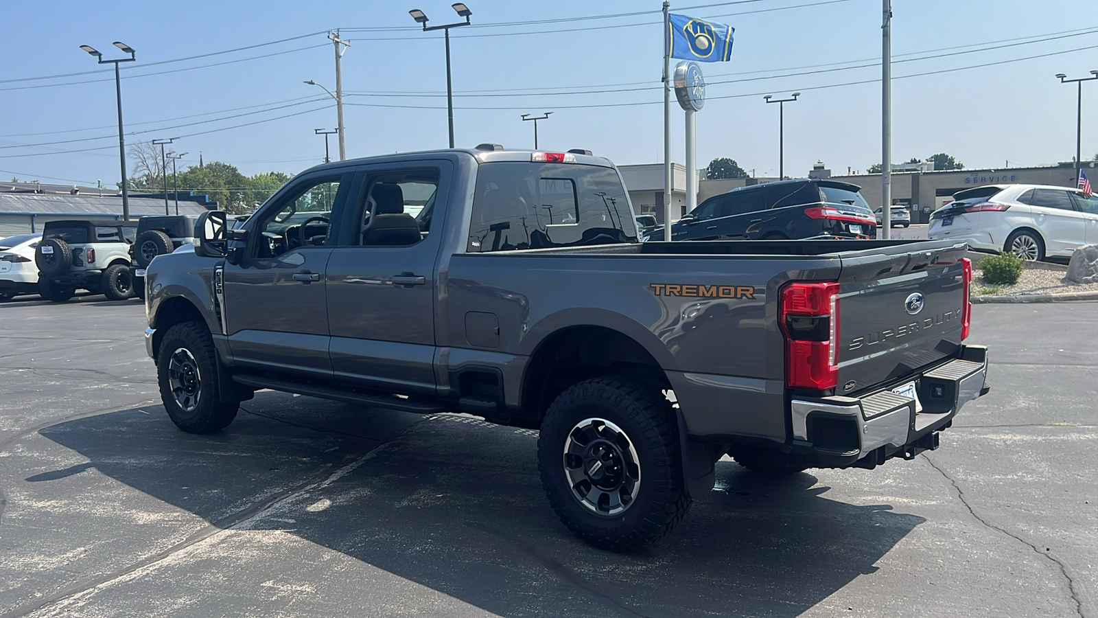 2023 Ford Super Duty F-350 SRW LARIAT 5