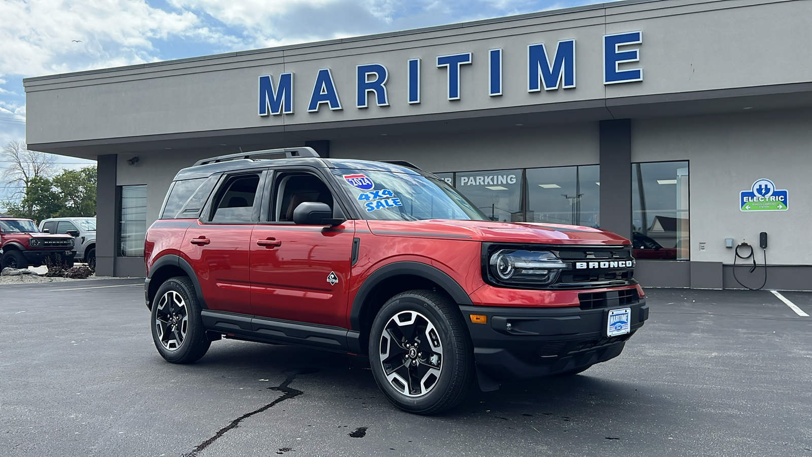 2024 Ford Bronco Sport Outer Banks 1