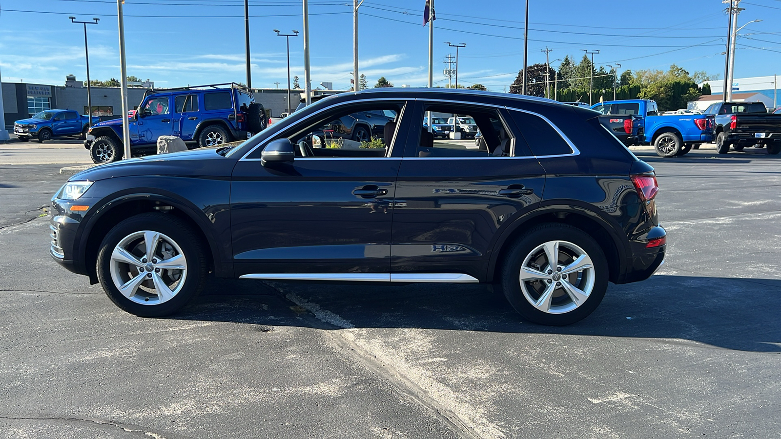 2020 Audi Q5 Premium Plus 8