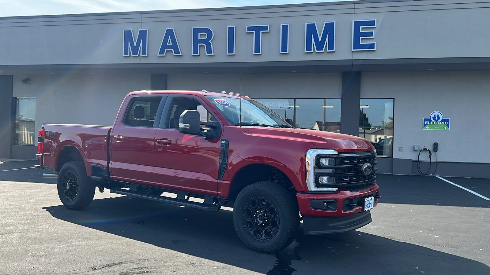 2024 Ford Super Duty F-350 SRW XLT 1