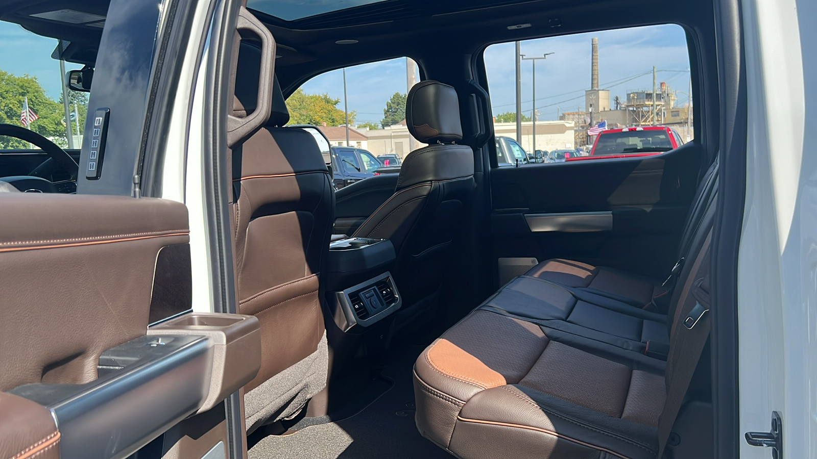 2024 Ford Super Duty F-350 SRW King Ranch 29