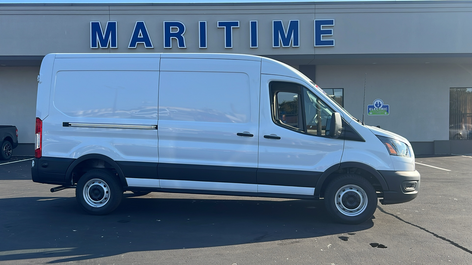 2024 Ford Transit Cargo Van XL 1