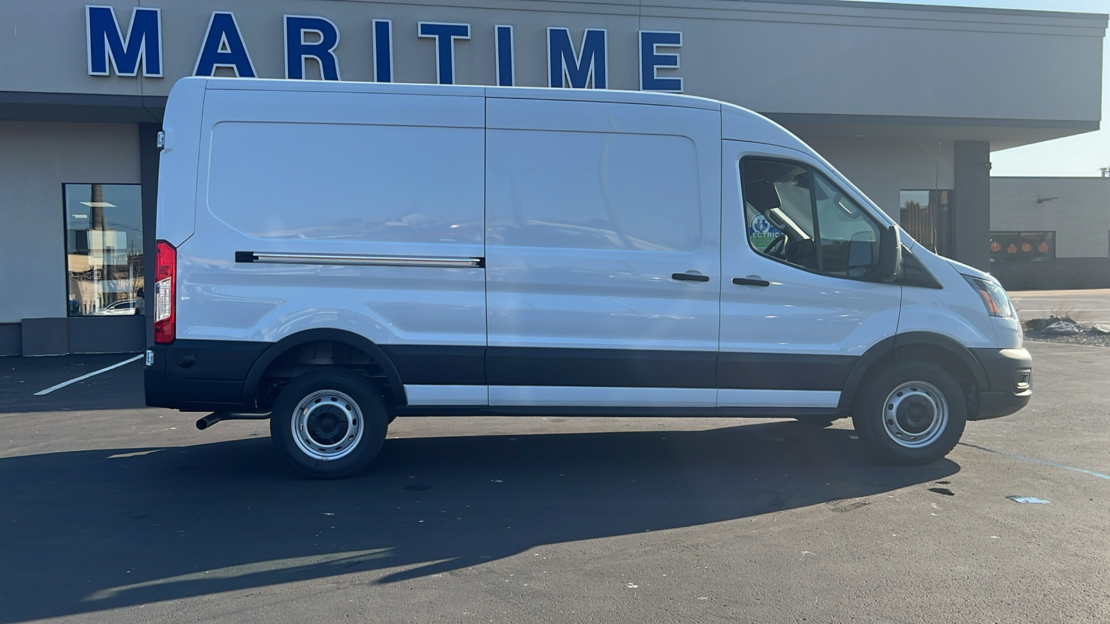 2024 Ford Transit Cargo Van XL 4