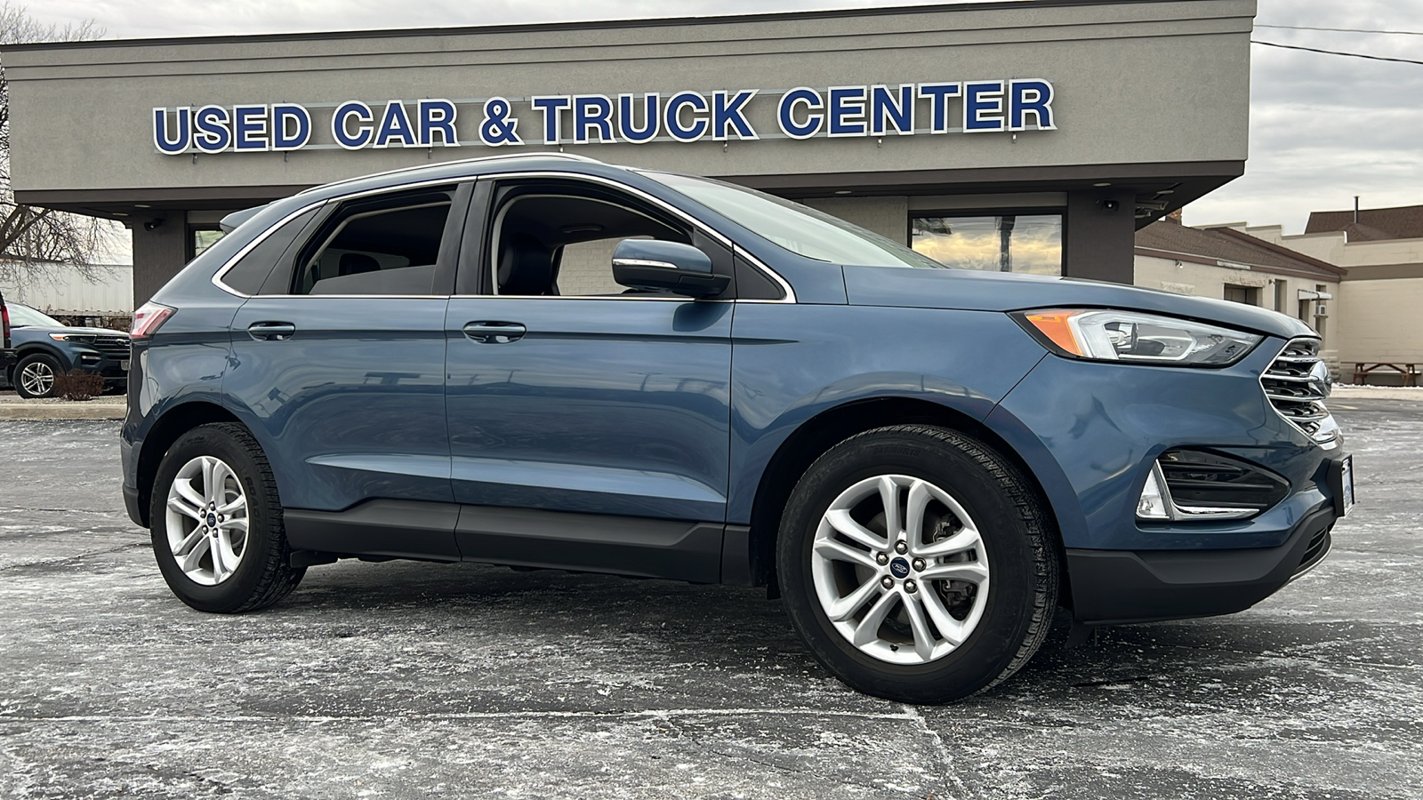 2019 Ford Edge SEL 1