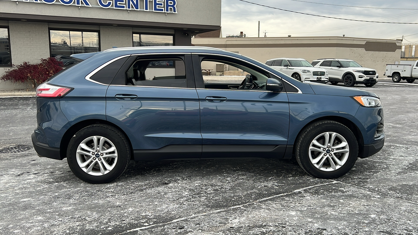 2019 Ford Edge SEL 4