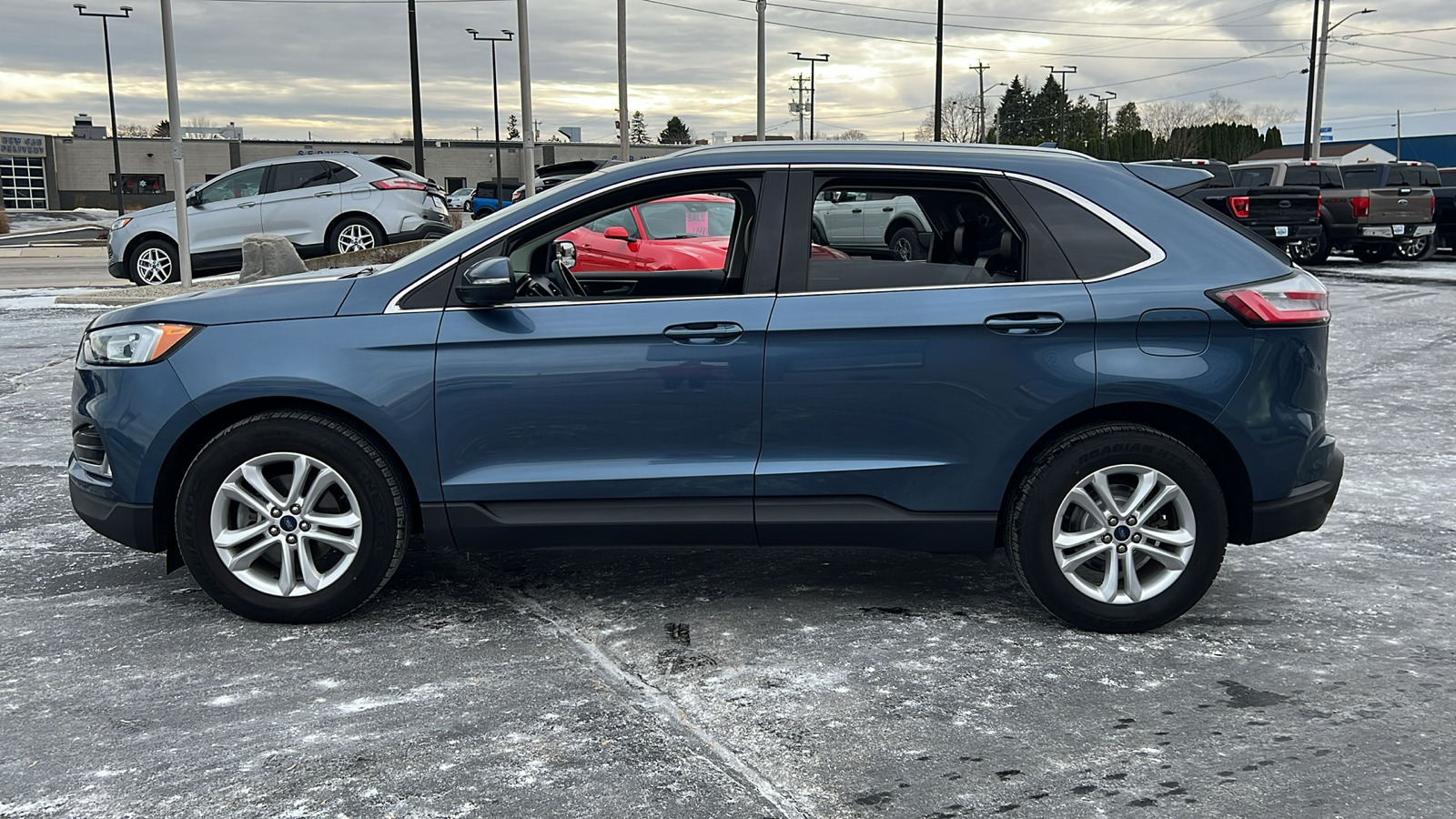 2019 Ford Edge SEL 8