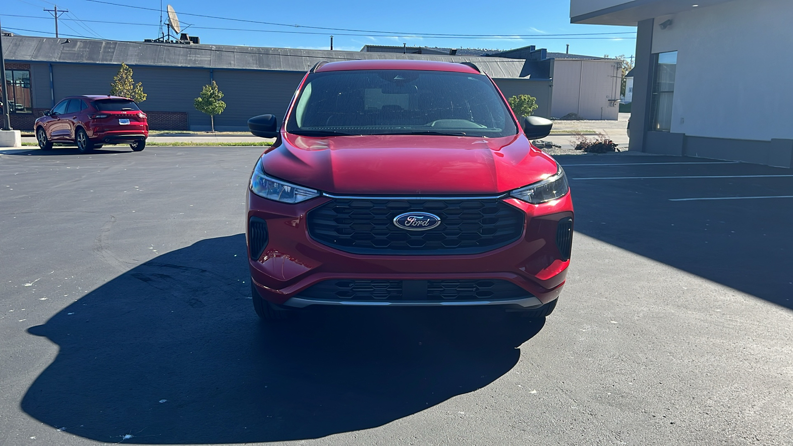 2024 Ford Escape ST-Line 2