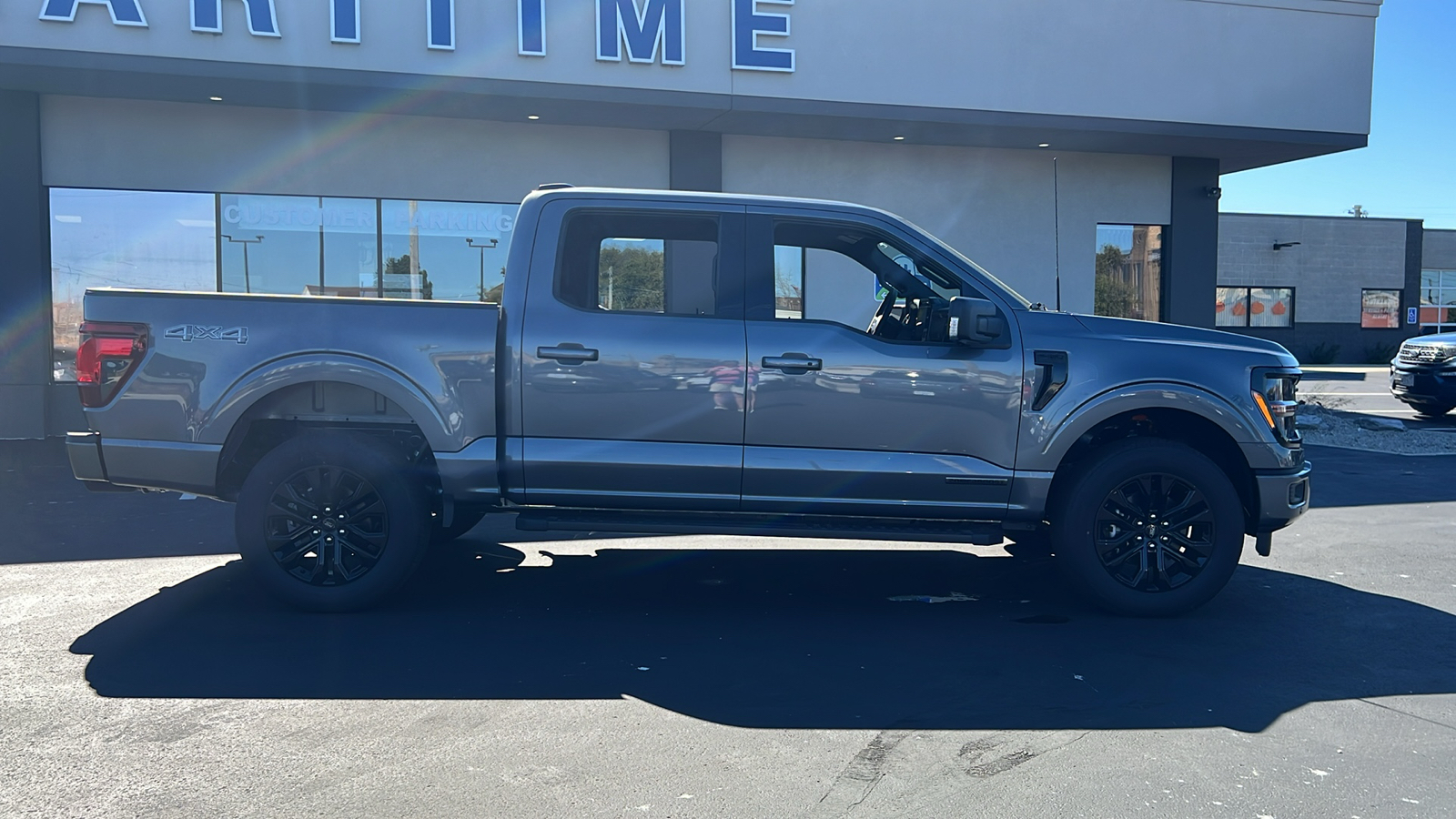 2024 Ford F-150 XLT 4