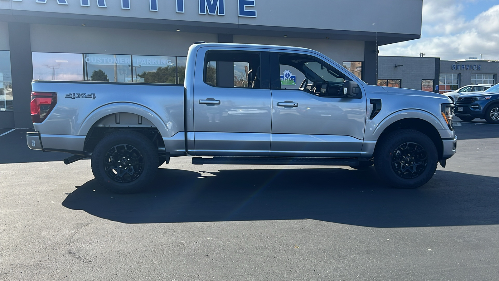 2024 Ford F-150 XLT 4