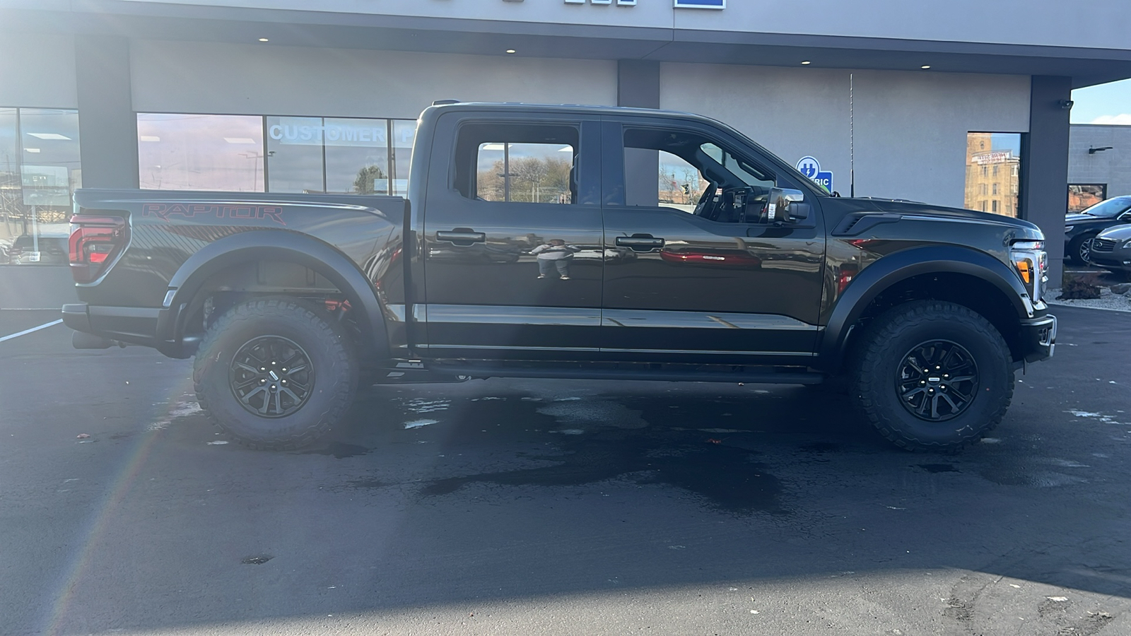 2024 Ford F-150 Raptor 4