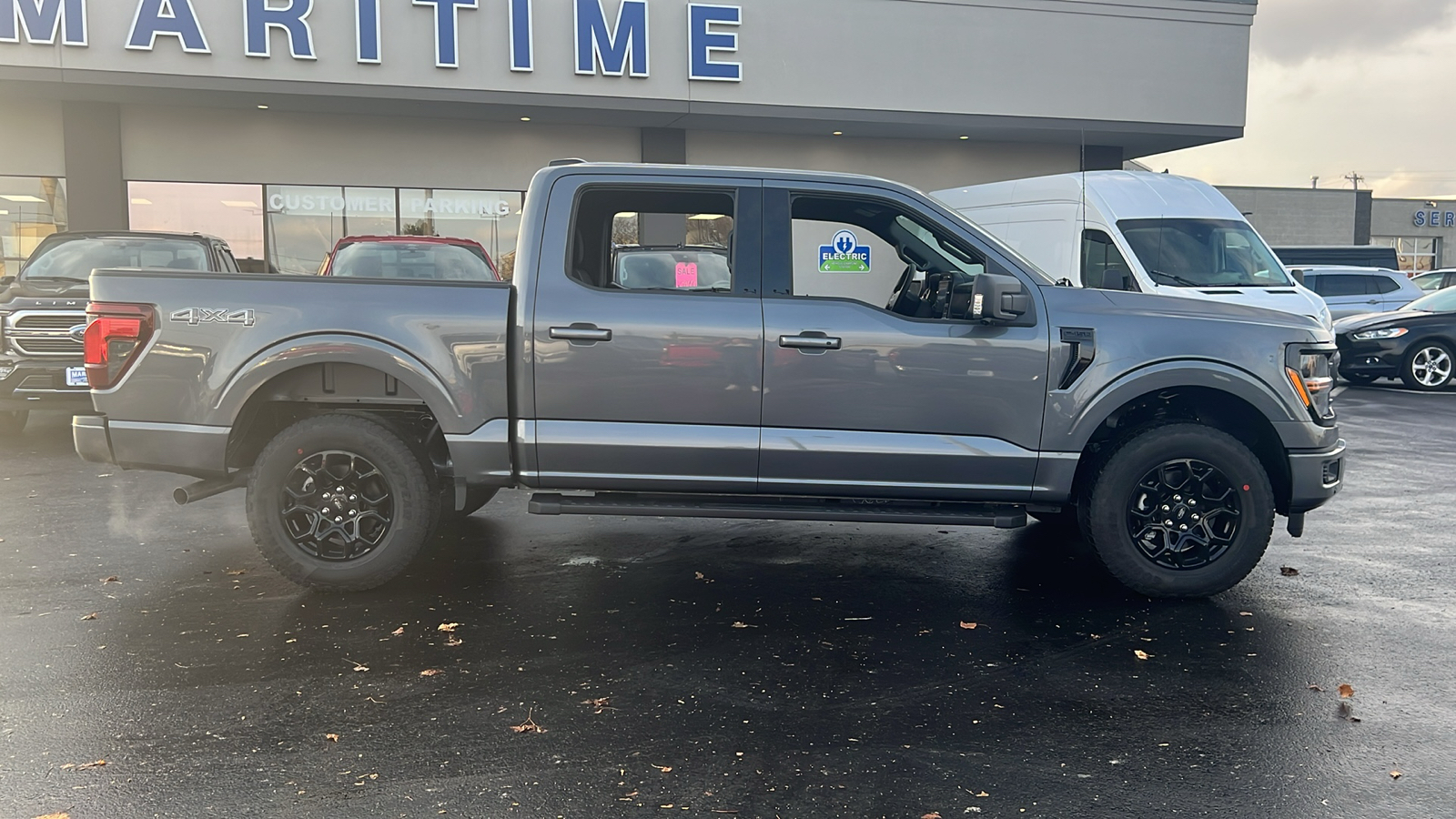 2024 Ford F-150 XLT 4