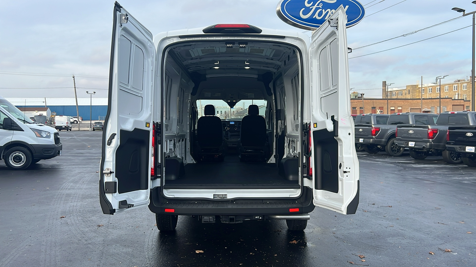 2024 Ford Transit Cargo Van  24