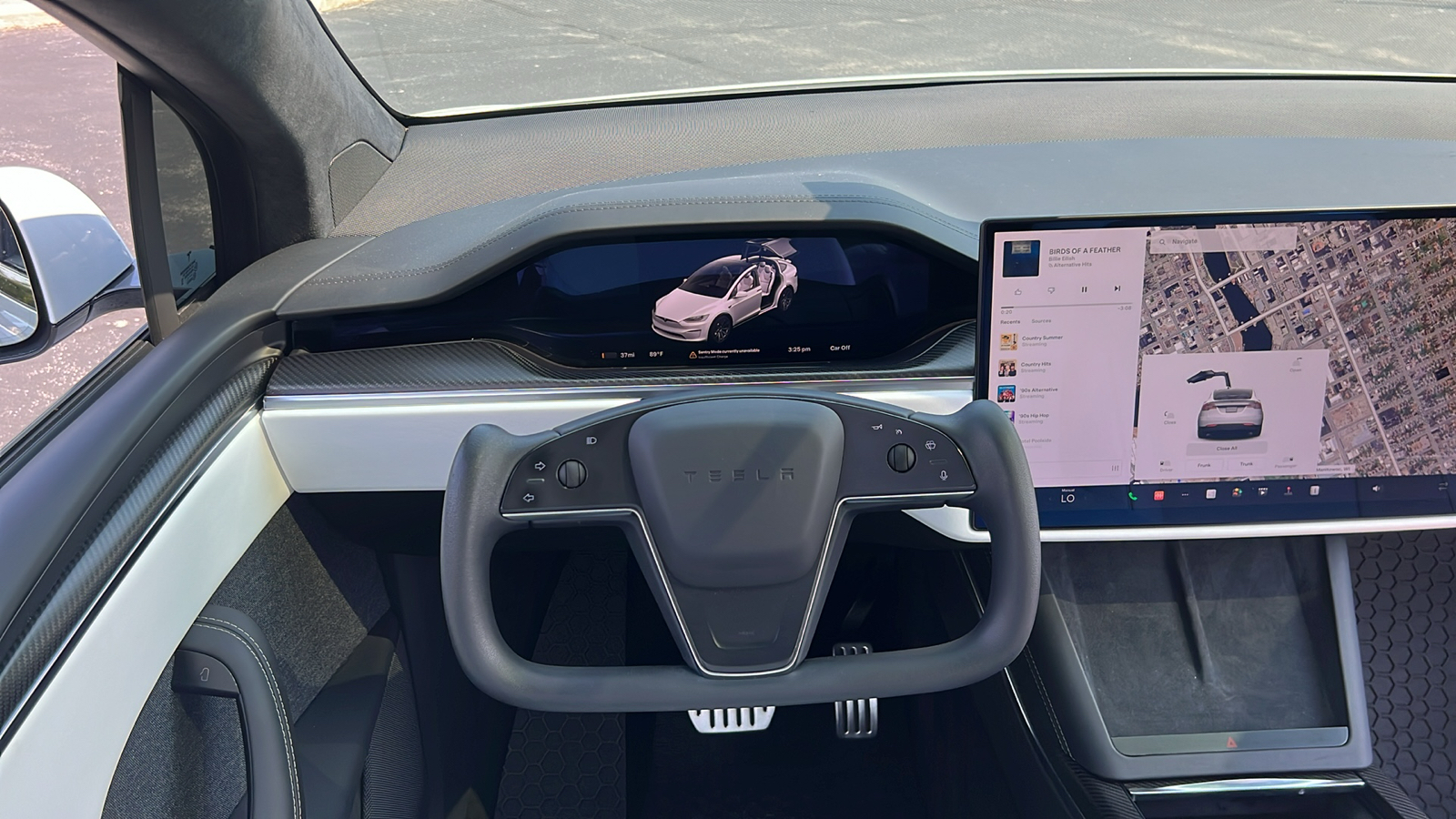 2022 Tesla Model X Plaid 9