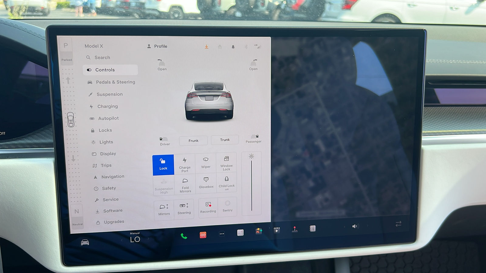 2022 Tesla Model X Plaid 13