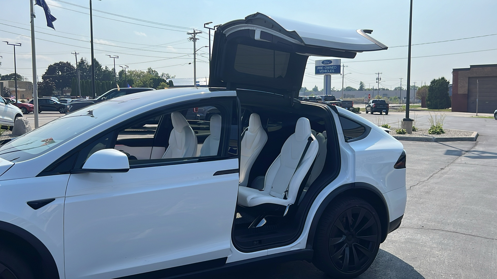 2022 Tesla Model X Plaid 17