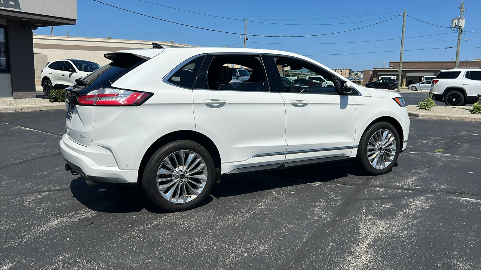 2021 Ford Edge Titanium 3