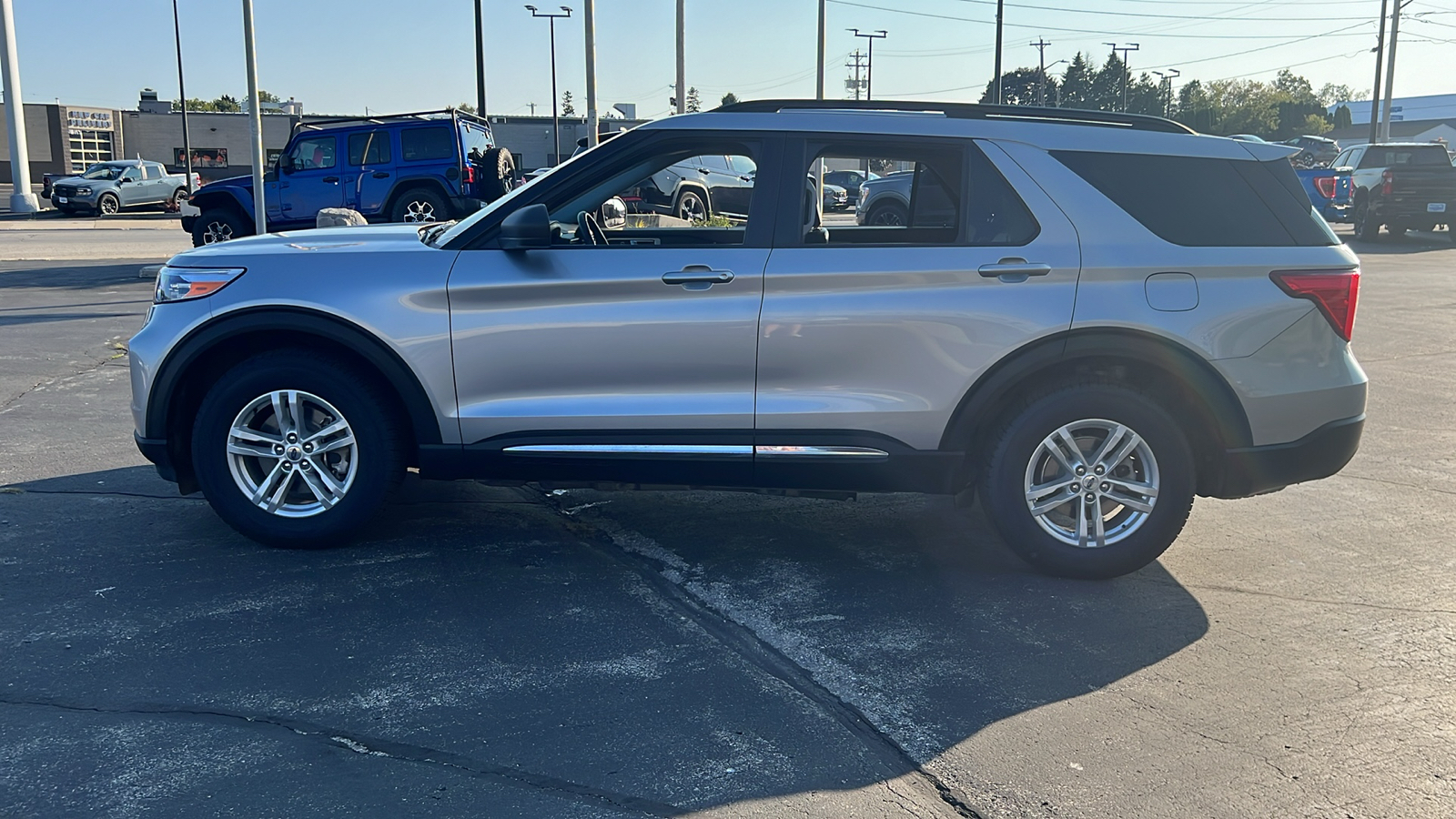 2021 Ford Explorer XLT 8