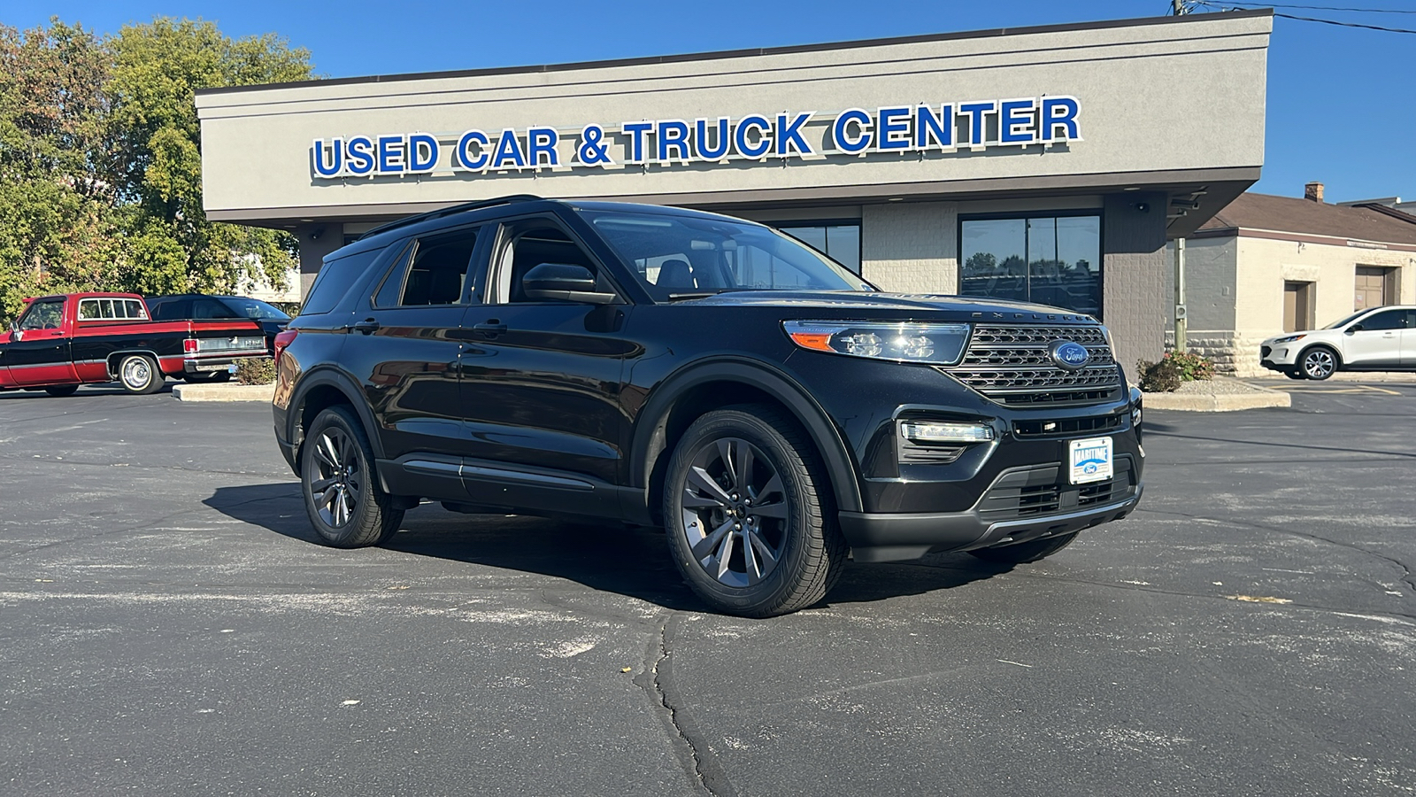 2022 Ford Explorer XLT 1