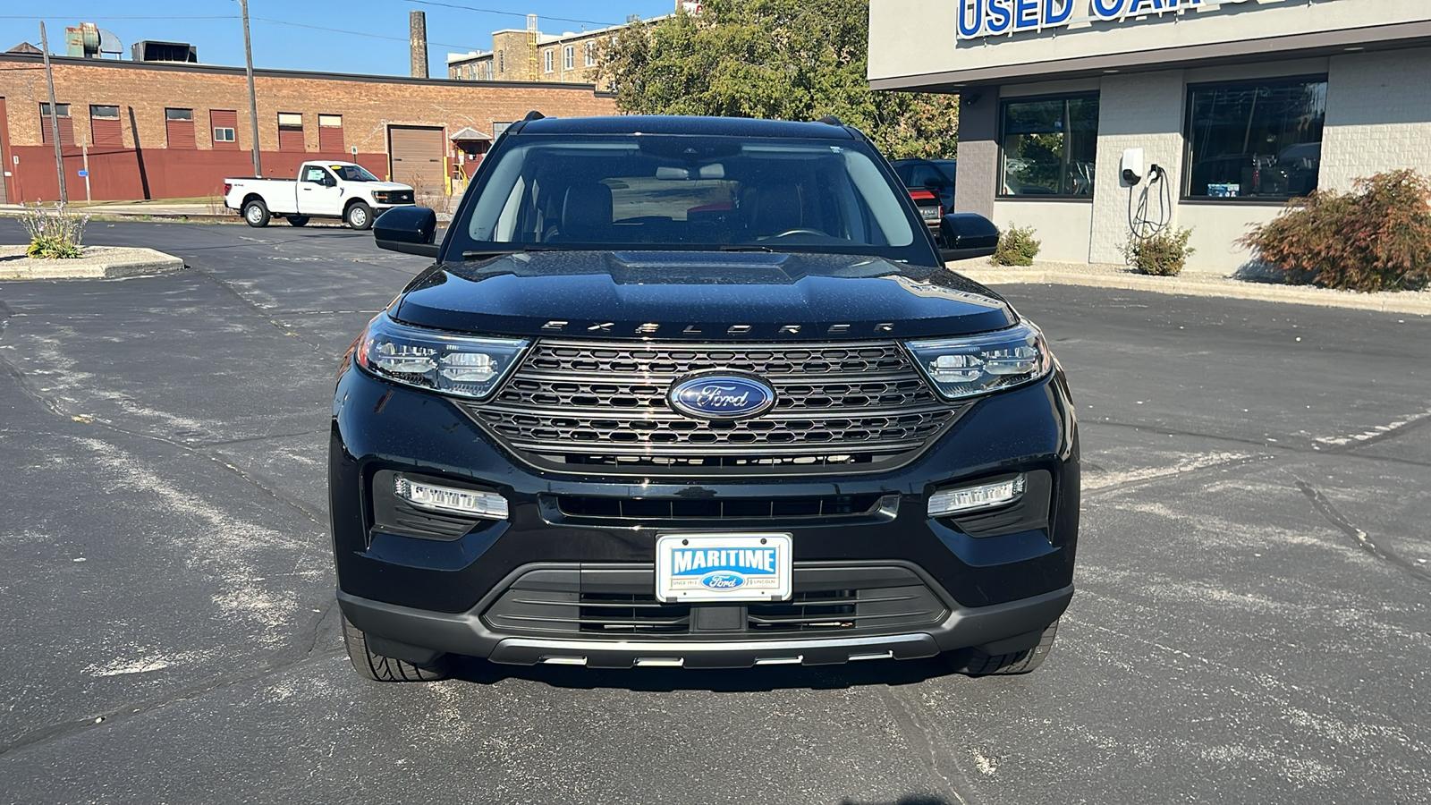 2022 Ford Explorer XLT 2