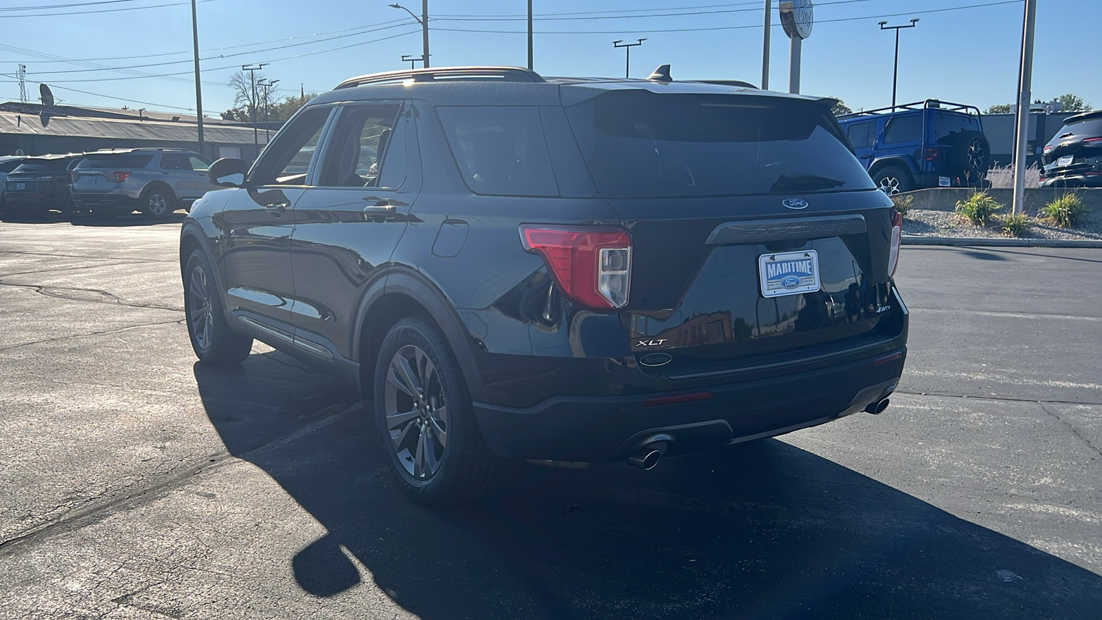 2022 Ford Explorer XLT 7