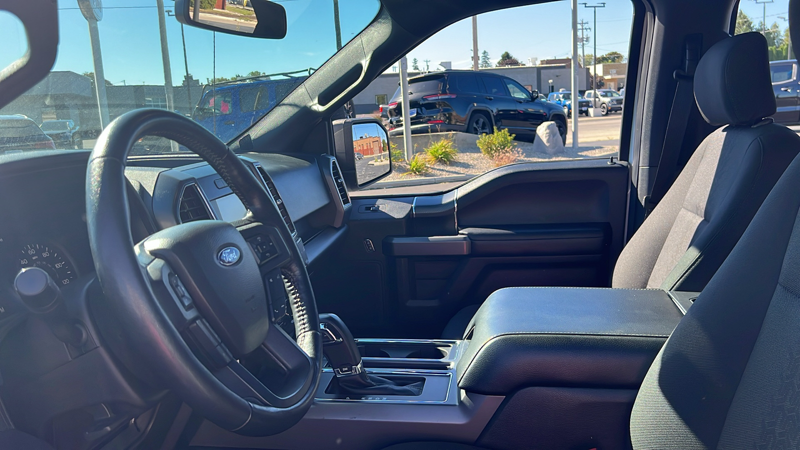 2019 Ford F-150 XLT 21