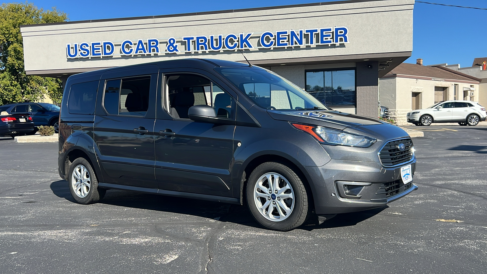 2020 Ford Transit Connect Wagon XLT 1