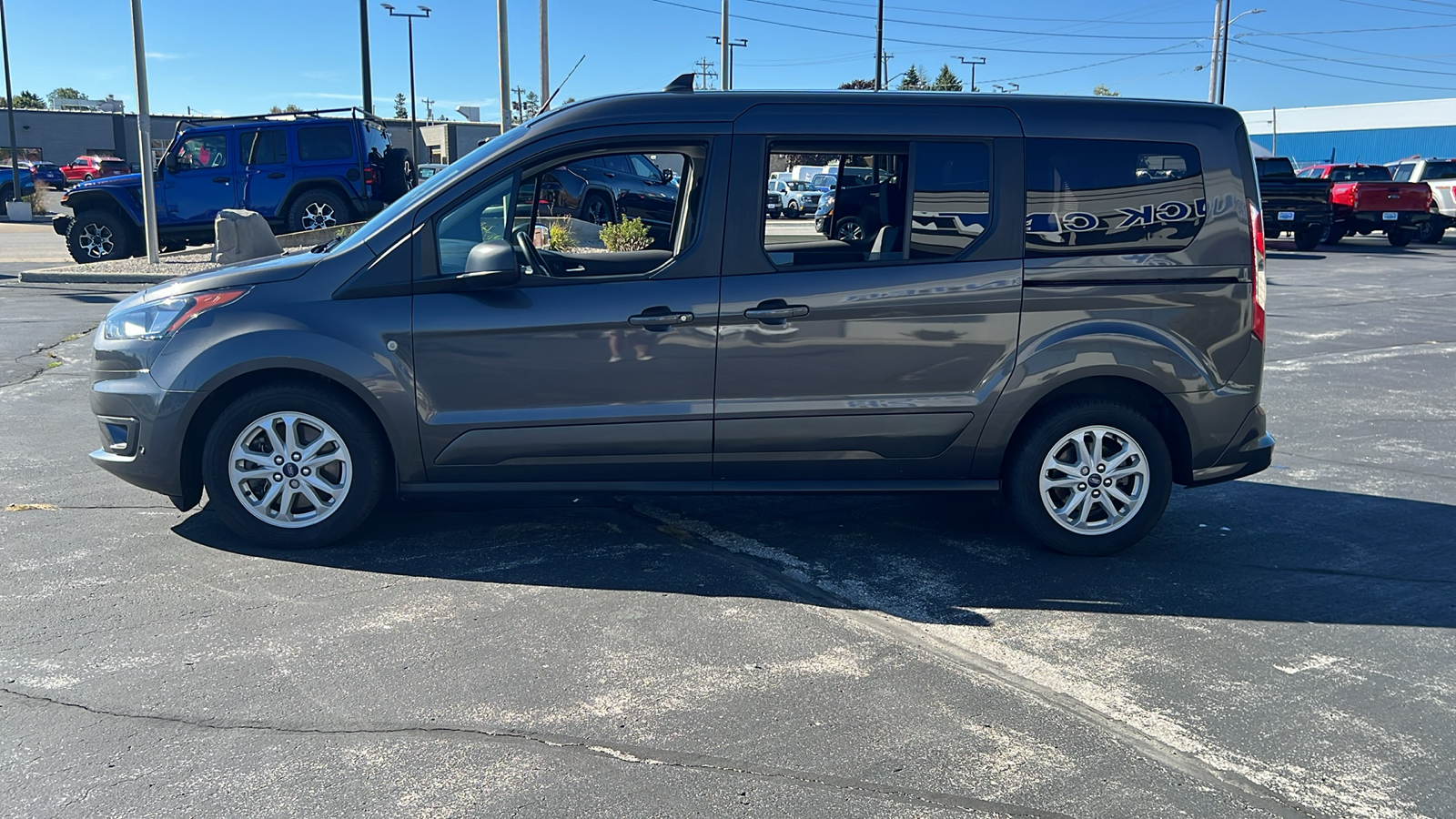 2020 Ford Transit Connect Wagon XLT 8