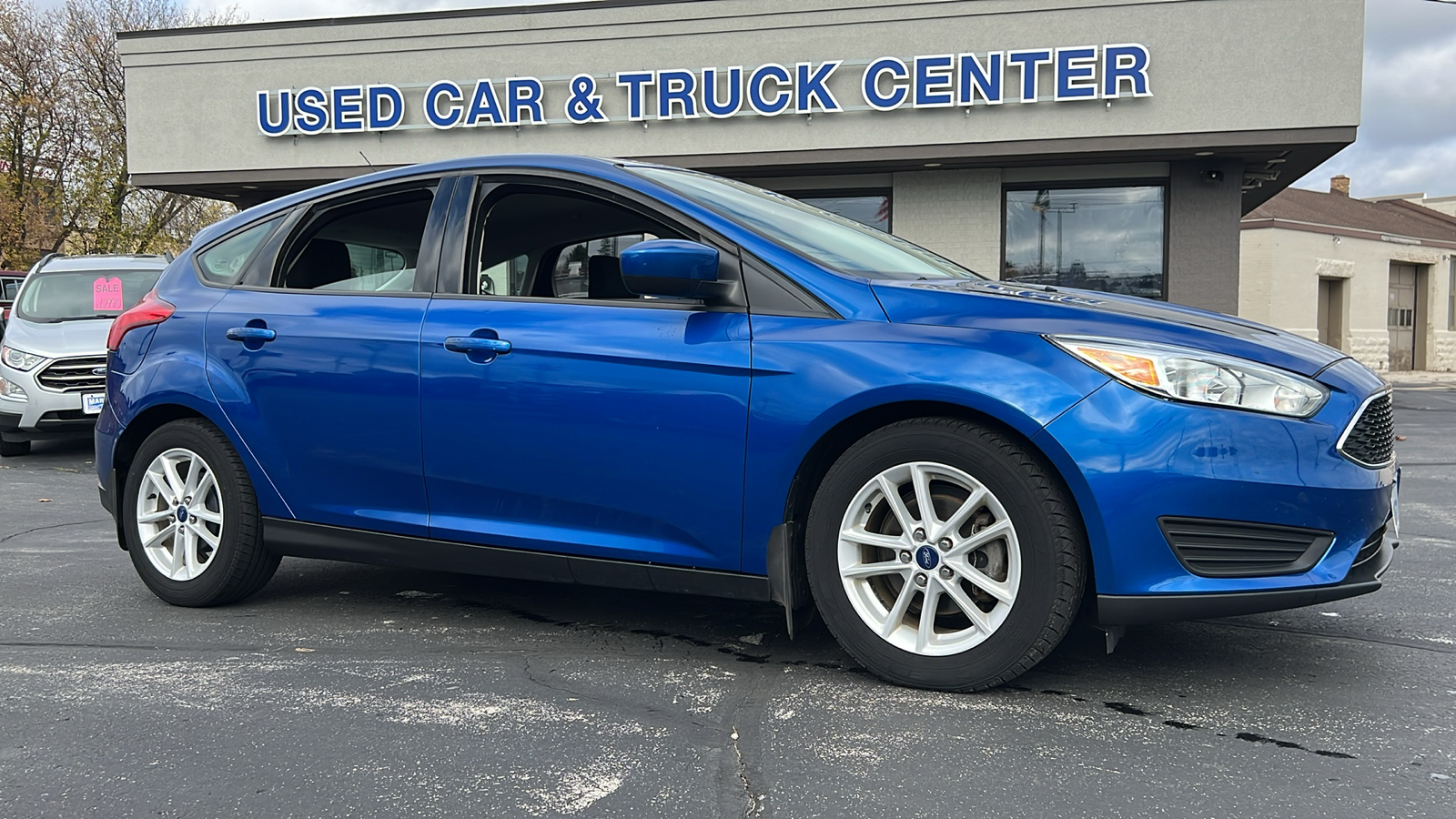 2018 Ford Focus SE 1