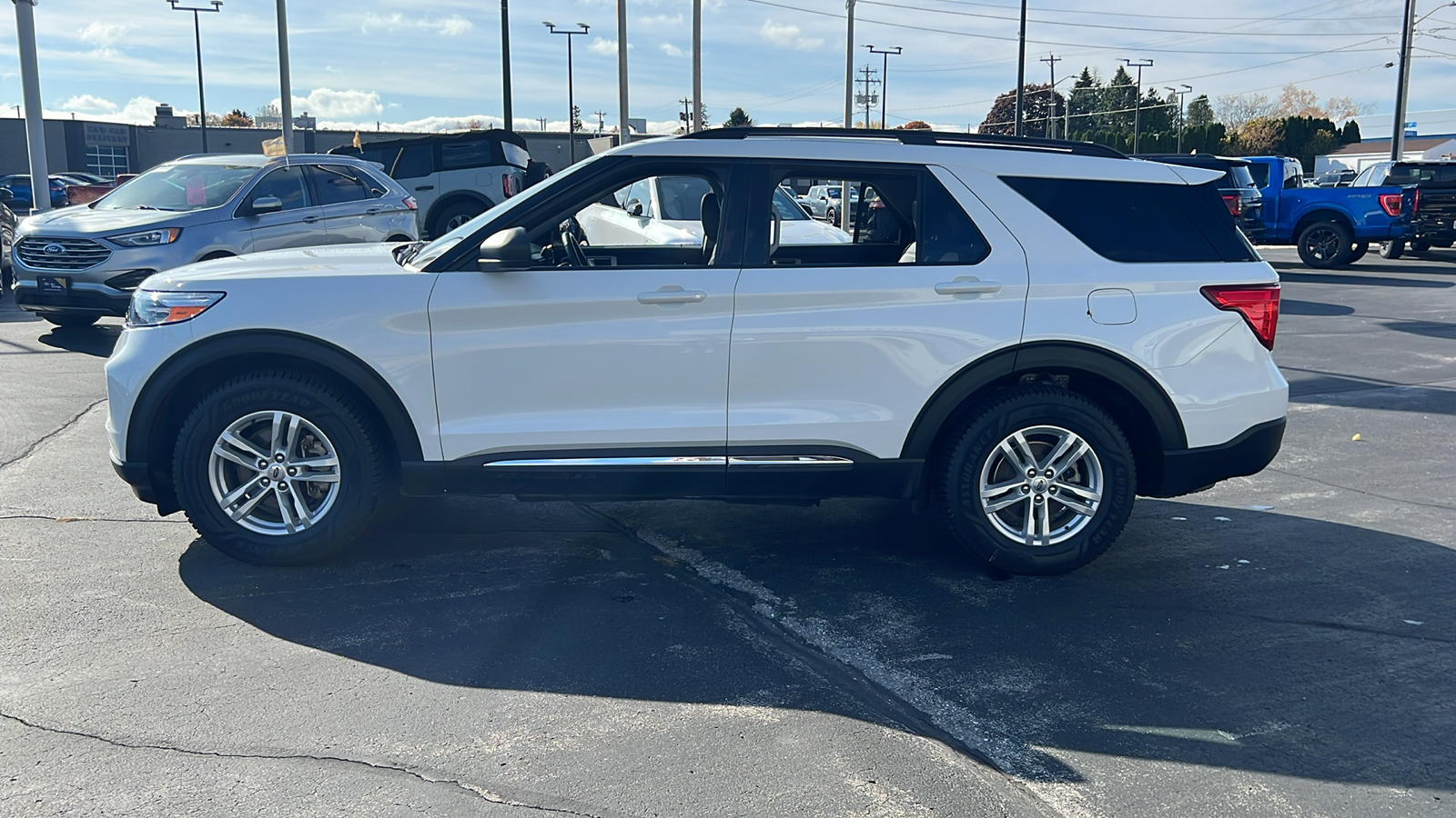 2021 Ford Explorer XLT 8