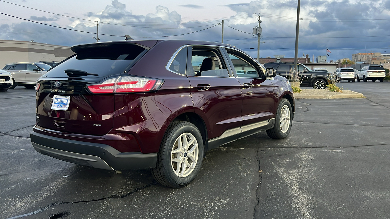 2021 Ford Edge SEL 5