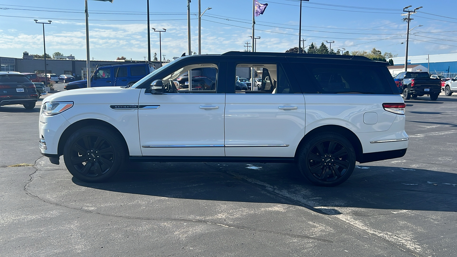 2022 Lincoln Navigator L Black Label 8