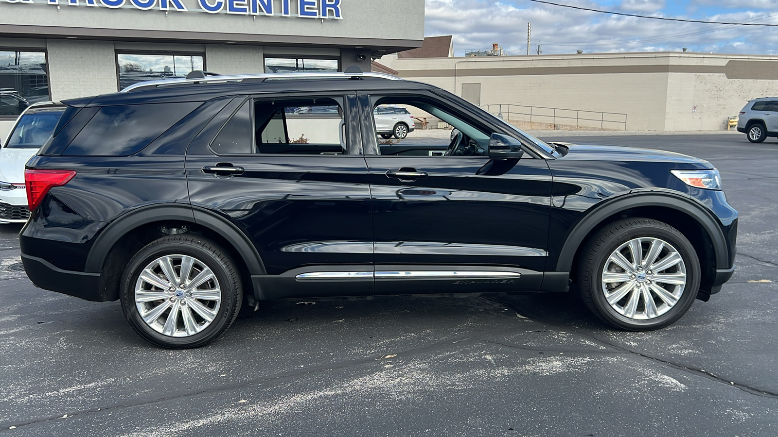 2021 Ford Explorer Limited 4