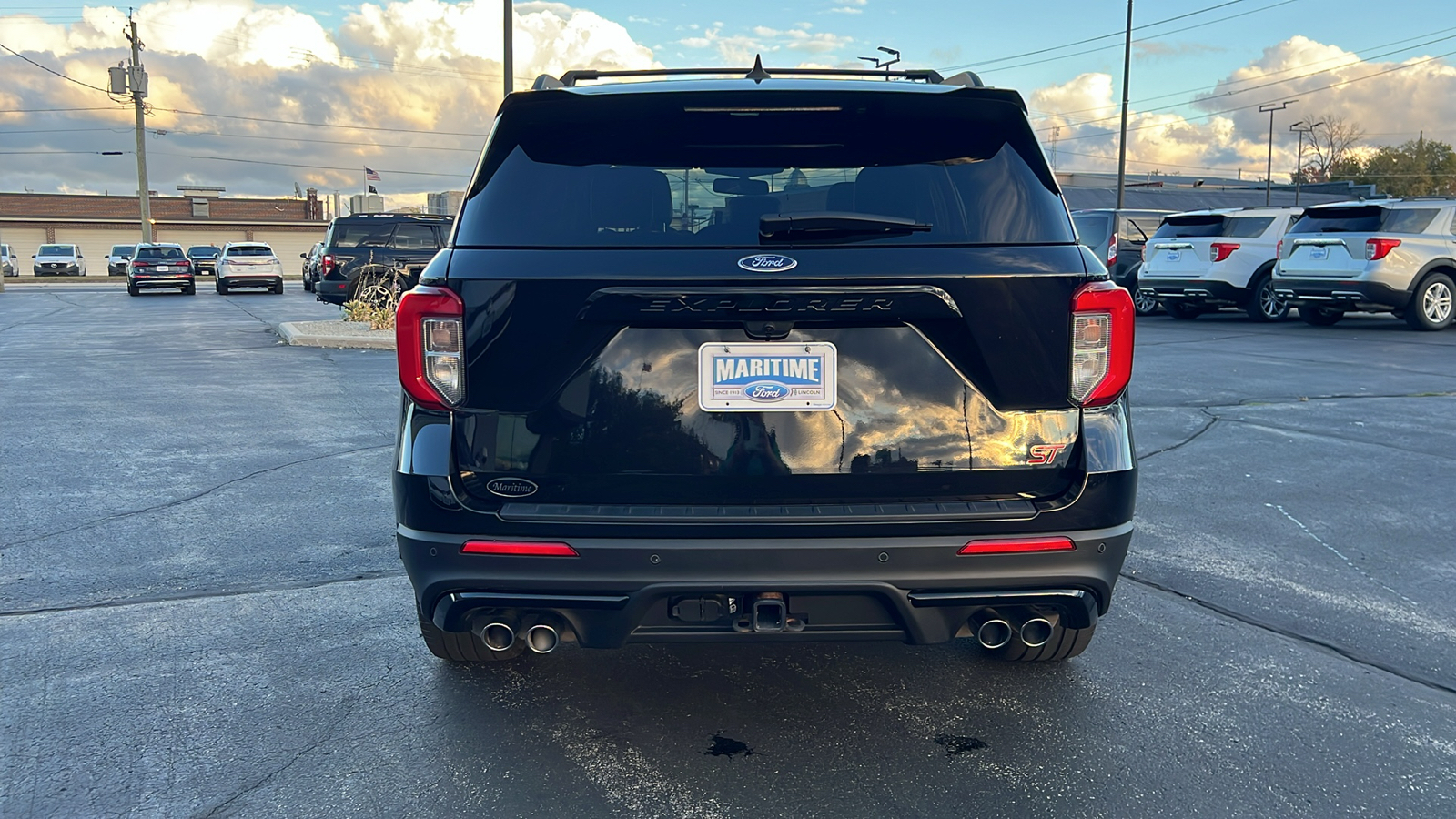 2021 Ford Explorer ST 6