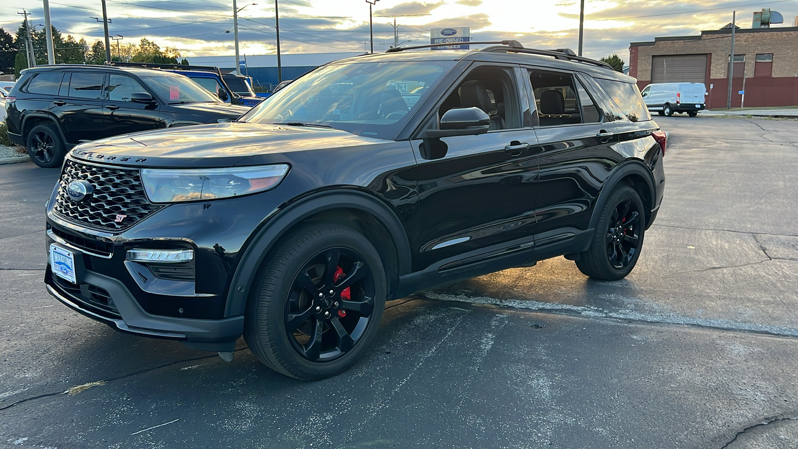 2021 Ford Explorer ST 9