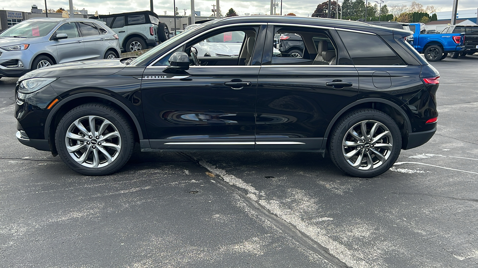 2021 Lincoln Corsair Standard 8