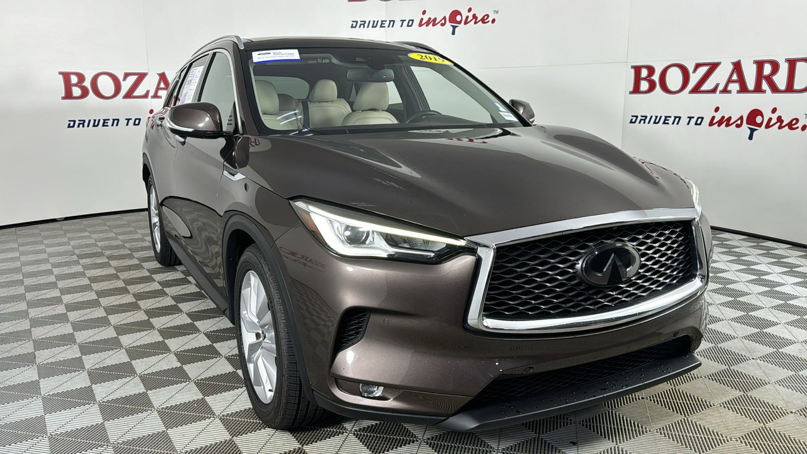 2019 INFINITI QX50 ESSENTIAL 2