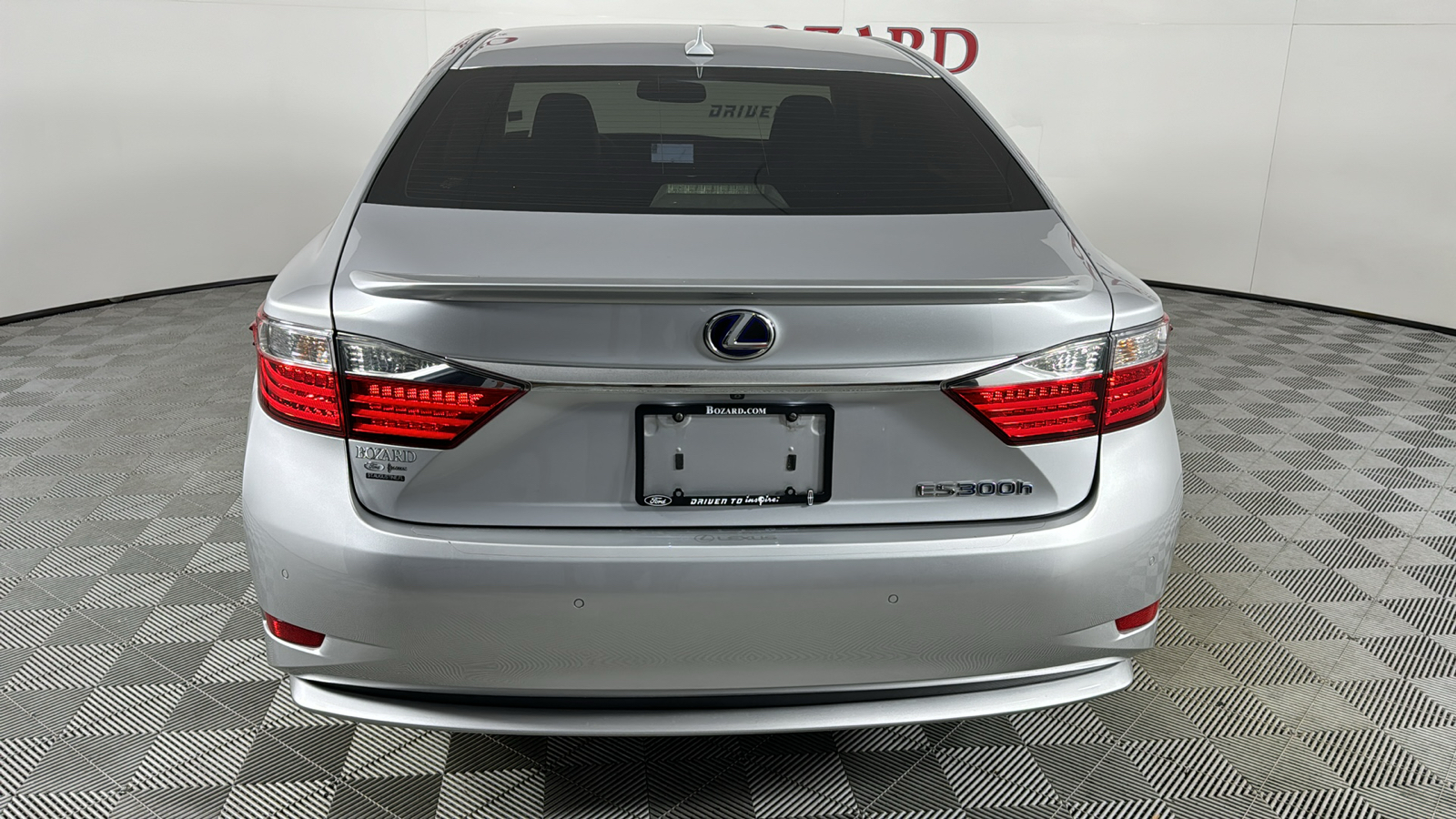 2014 Lexus ES 300h 6