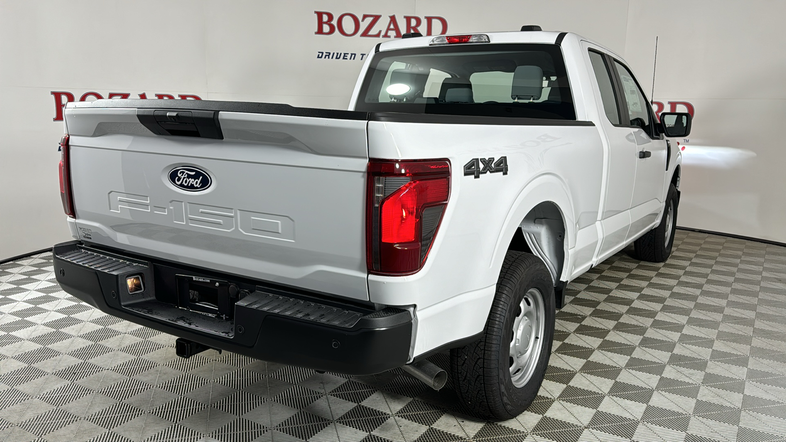 2024 Ford F-150 XL 8