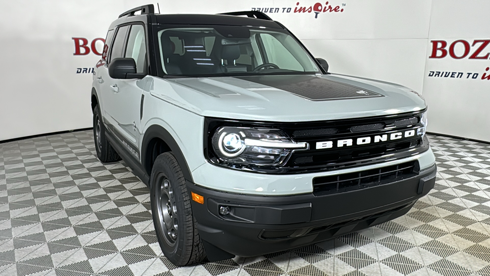 2024 Ford Bronco Sport Outer Banks 1